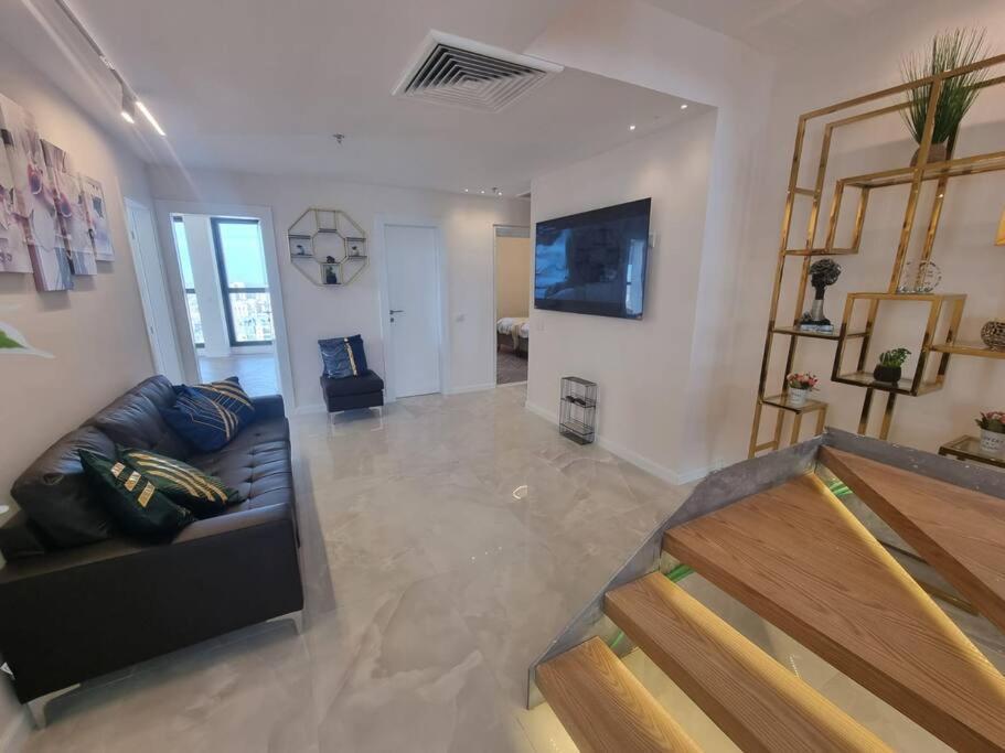 Jtower Royal Suites - The Penthouse - Alefimmoed 예루살렘 외부 사진