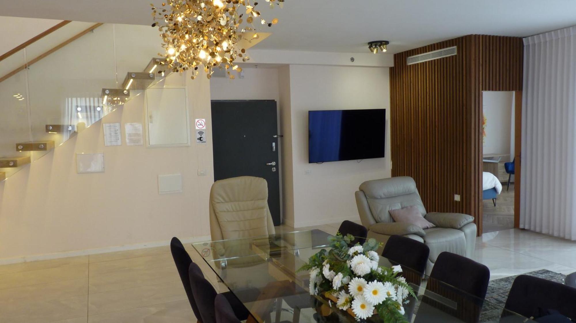 Jtower Royal Suites - The Penthouse - Alefimmoed 예루살렘 외부 사진